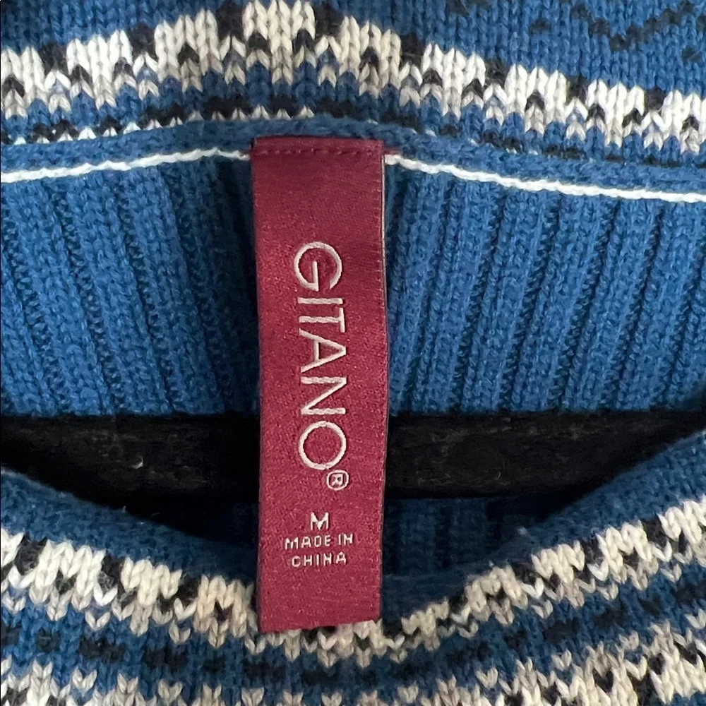 Gitano Contour Cable Knit Off shoulder Blue Sweater size Medium